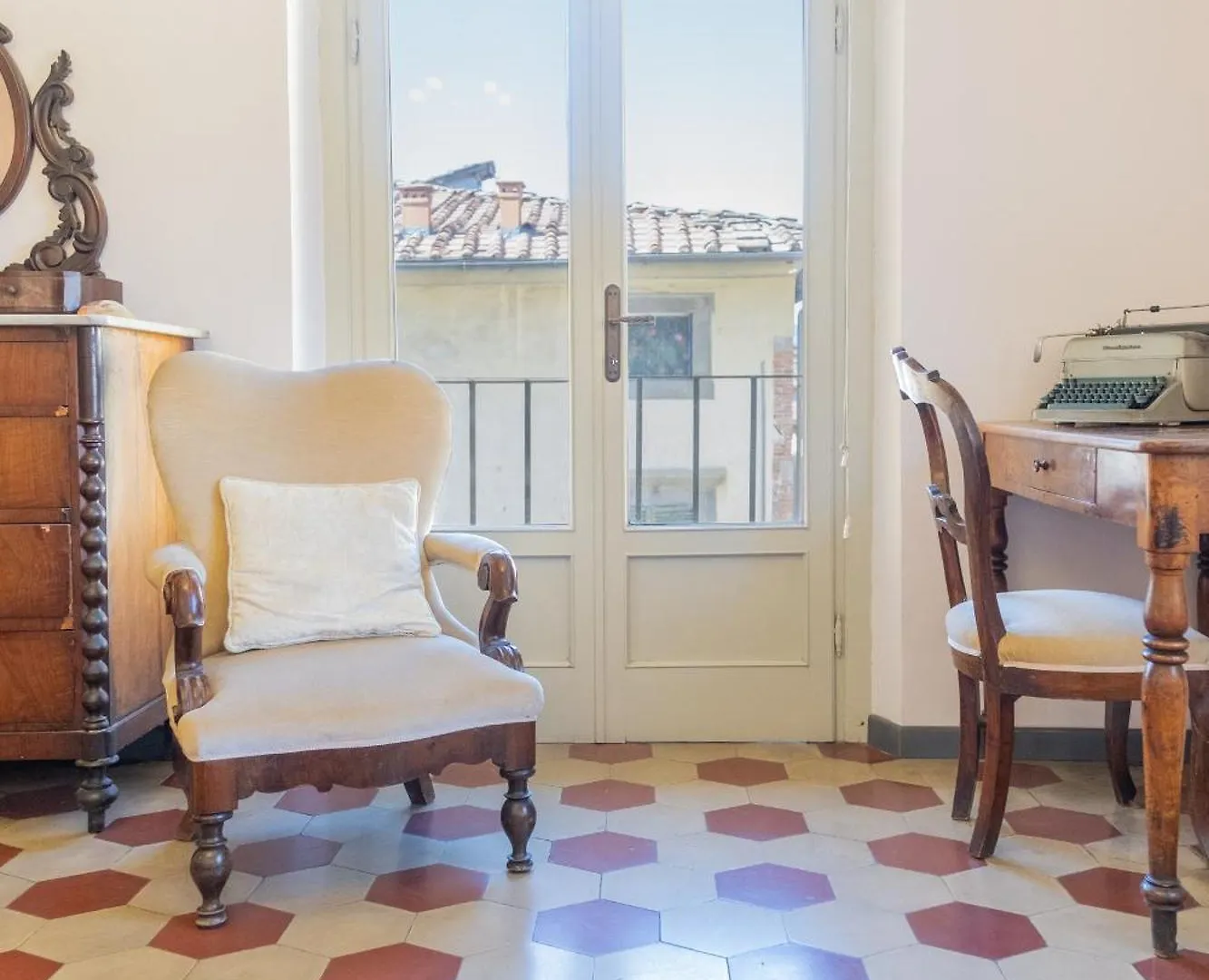 Casa Torre San Romano Lucca 0*,  Italy