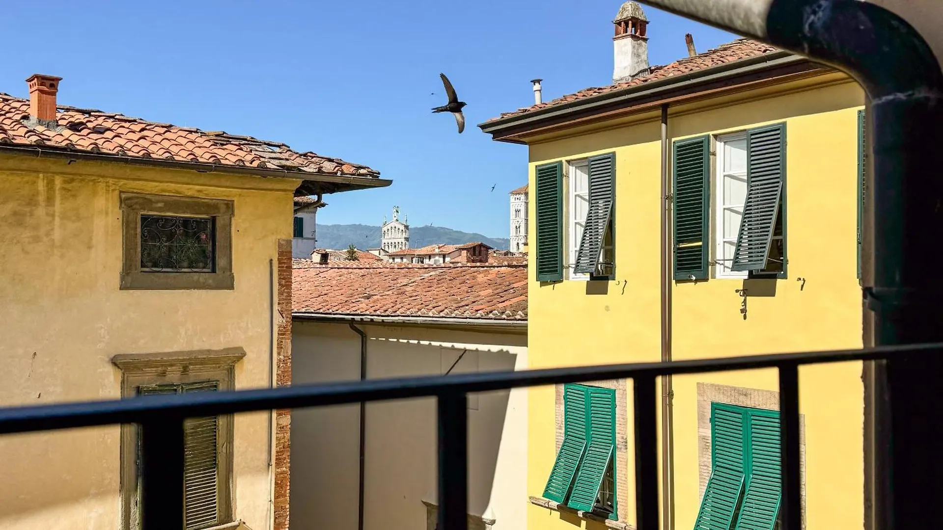 Casa Torre San Romano Lucca 0*,
